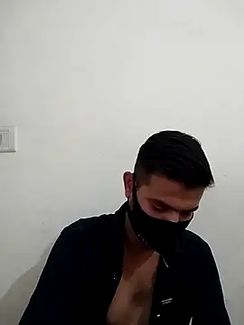 Snapshot of 7incpink chatting on 09-10-25, 06:57 7incpink online show from 09-10-25, 06:57