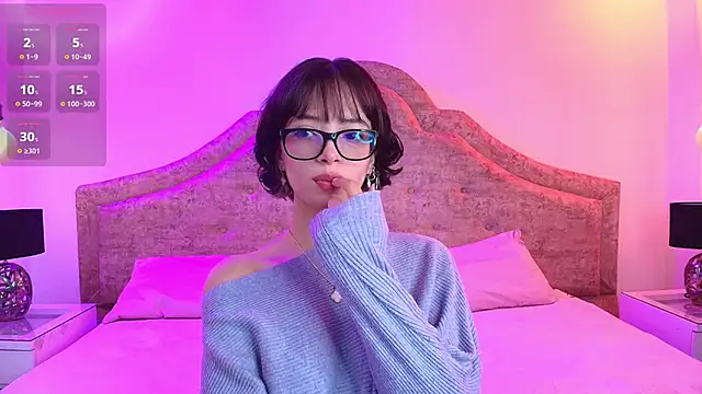 Snapshot of Sweet_1Angel chatting on 10-05-25, 12:25 Sweet 1Angel online show from 10-05-25, 12:25