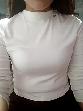 Snapshot of mymy06 chatting on 12-05-25, 03:20 mymy06 online show from 12-05-25, 03:20