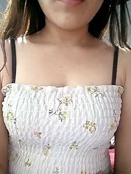 Snapshot of mymy06 chatting on 01-15-26, 10:46 mymy06 online show from 01-15-26, 10:46