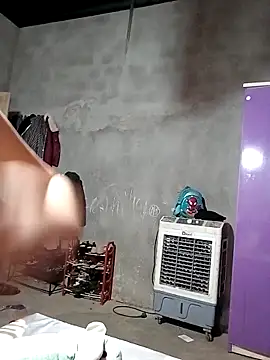 Snapshot of mymy06 chatting on 01-17-26, 04:00 mymy06 online show from 01-17-26, 04:00