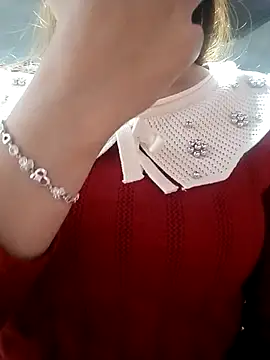 Snapshot of mymy06 chatting on 02-10-26, 04:16 mymy06 online show from 02-10-26, 04:16