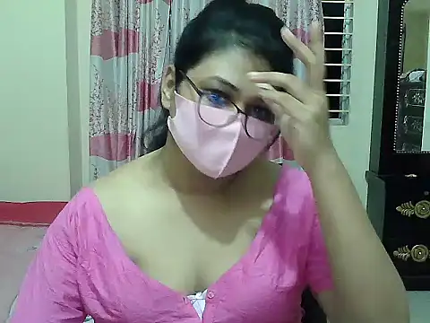 Snapshot of Elena_cruz5 chatting on 09-09-25, 04:06 Elena cruz5 online show from 09-09-25, 04:06