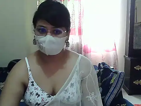 Snapshot of Elena_cruz5 chatting on 09-14-25, 05:50 Elena cruz5 online show from 09-14-25, 05:50