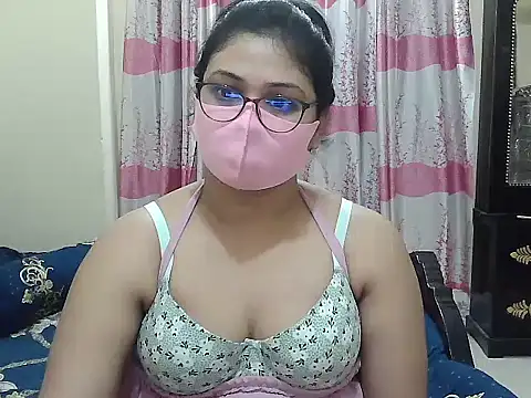 Snapshot of Elena_cruz5 chatting on 09-14-25, 06:07 Elena cruz5 online show from 09-14-25, 06:07