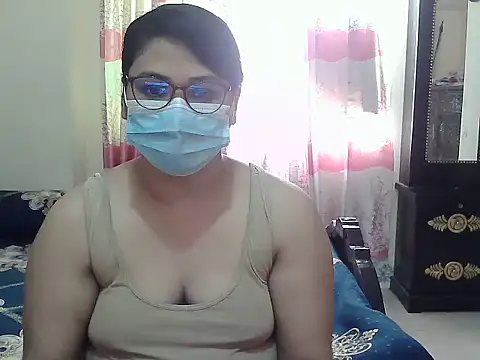 Snapshot of Elena_cruz5 chatting on 09-20-25, 06:36 Elena cruz5 online show from 09-20-25, 06:36