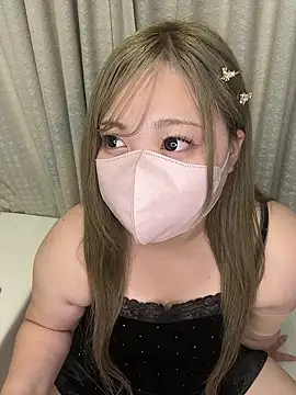 Chua-chan online show from 09-25-25, 04:21