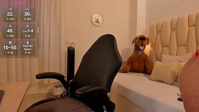 Snapshot of kate_lua chatting on 09-19-25, 12:06 kate lua online show from 09-19-25, 12:06