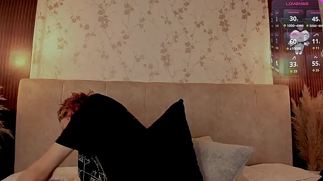 DarcyCullen online show from 09-25-25, 11:36