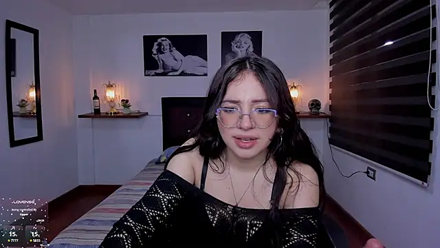 Barbara Jonesss 4 online show from 10-22-25, 07:24