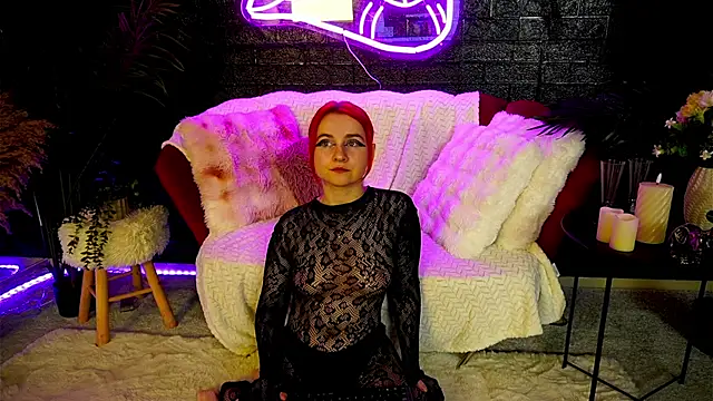 Snapshot of CherrySin chatting on 06-12-26, 06:29 CherrySin online show from 06-12-26, 06:29