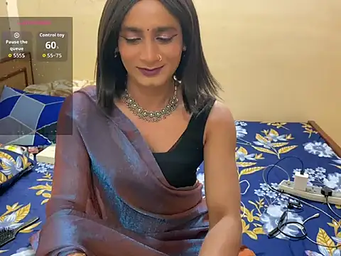 LuvLayla online show from 04-10-26, 09:19