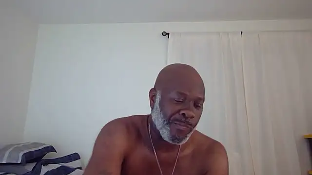 Snapshot of jamalcarter chatting on 04-09-26, 06:13 jamalcarter online show from 04-09-26, 06:13