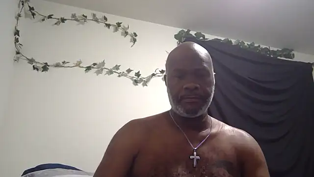 Snapshot of jamalcarter chatting on 06-20-26, 04:15 jamalcarter online show from 06-20-26, 04:15