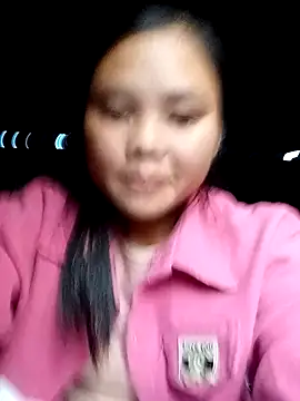 Snapshot of omiu-baby chatting on 09-25-25, 06:50 omiu-baby online show from 09-25-25, 06:50
