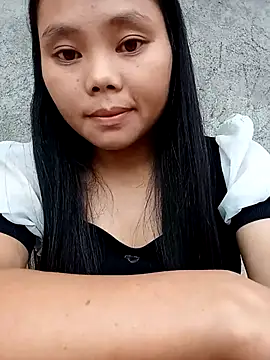 Snapshot of omiu-baby chatting on 09-27-25, 12:48 omiu-baby online show from 09-27-25, 12:48