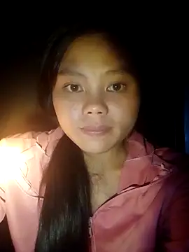 Snapshot of omiu-baby chatting on 10-01-25, 12:11 omiu-baby online show from 10-01-25, 12:11