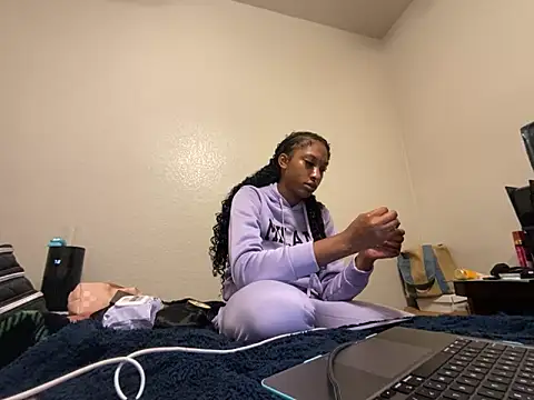 Brooke012 online show from 04-04-26, 09:01