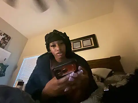 Brooke012 online show from 04-15-26, 07:58