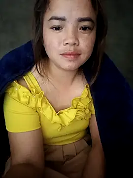 Snapshot of AnHa19 chatting on 11-02-25, 12:35 AnHa19 online show from 11-02-25, 12:35