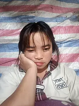 Snapshot of AnHa19 chatting on 11-05-25, 12:49 AnHa19 online show from 11-05-25, 12:49