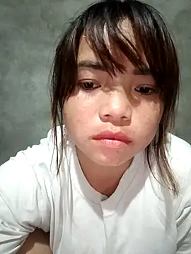 Snapshot of AnHa19 chatting on 11-12-25, 01:33 AnHa19 online show from 11-12-25, 01:33