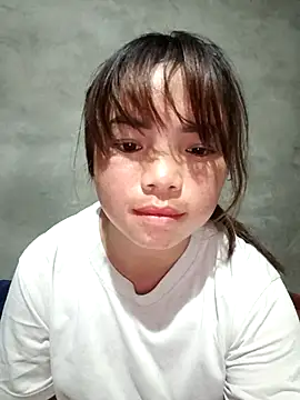 Snapshot of AnHa19 chatting on 11-13-25, 06:01 AnHa19 online show from 11-13-25, 06:01