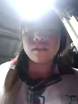 Snapshot of AnHa19 chatting on 11-25-25, 12:38 AnHa19 online show from 11-25-25, 12:38