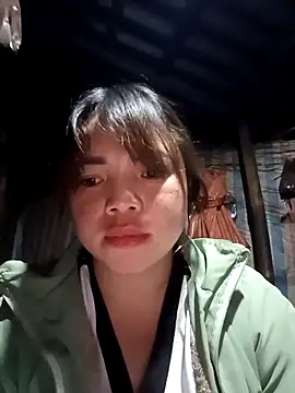 Snapshot of AnHa19 chatting on 12-14-25, 11:59 AnHa19 online show from 12-14-25, 11:59