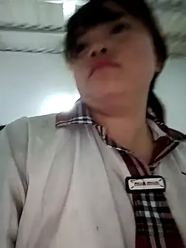 Snapshot of AnHa19 chatting on 04-16-26, 10:23 AnHa19 online show from 04-16-26, 10:23