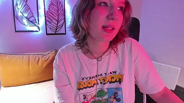 Hailey Foxy online show from 11-28-25, 09:56