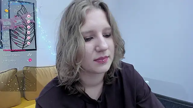 Hailey Foxy online show from 02-06-26, 12:08