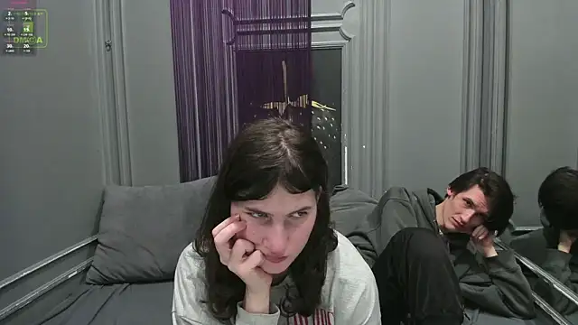 ViviaraNGendy online show from 10-31-25, 03:46