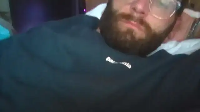 Snapshot of hungspundick1 chatting on 11-04-25, 11:53 hungspundick1 online show from 11-04-25, 11:53