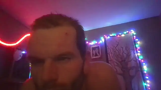 Snapshot of hungspundick1 chatting on 12-20-25, 08:43 hungspundick1 online show from 12-20-25, 08:43