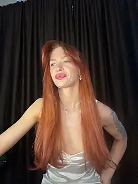 LittleFox    online show from 02-06-26, 07:02