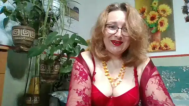 Snapshot of ZhannaLove480 chatting on 04-19-26, 03:44 ZhannaLove480 online show from 04-19-26, 03:44