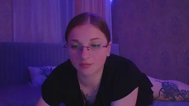 Star Girlish online show from 11-12-25, 09:36