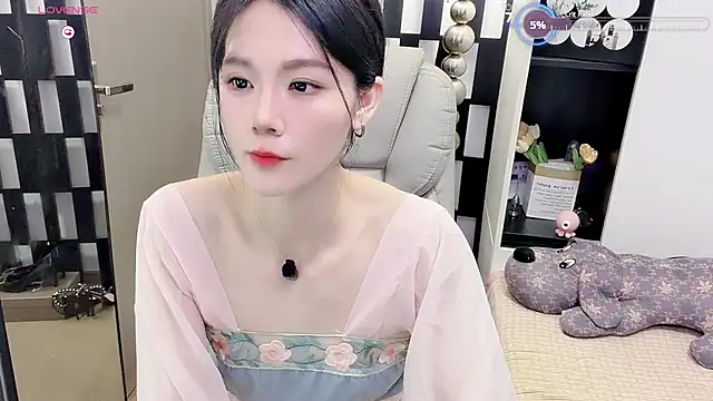 Yueyue-MM online show from 07-14-26, 10:21
