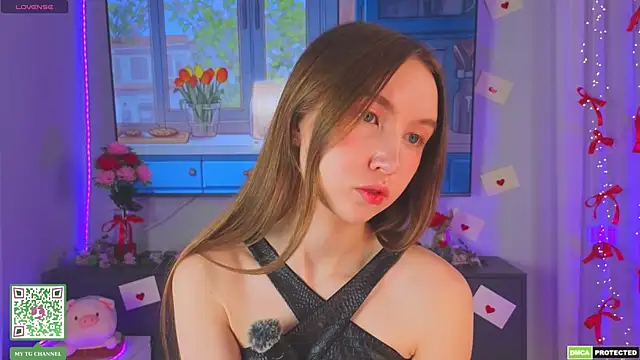 ElfredaTupy online show from 04-01-26, 08:28