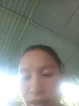 Snapshot of simi-lucy chatting on 09-22-25, 09:11 simi-lucy online show from 09-22-25, 09:11