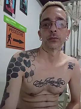 dinho carioca online show from 04-05-26, 05:43