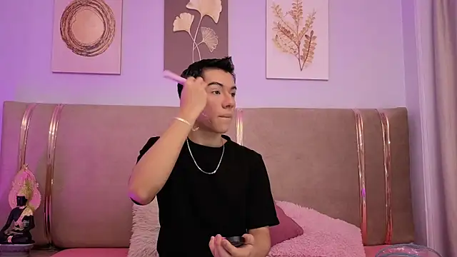 Jessyy Mateus online show from 09-25-25, 03:54
