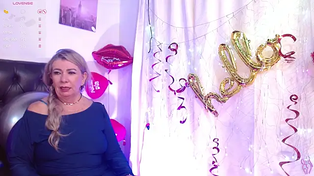 Snapshot of _SARAI_DUPONT chatting on 02-10-25, 01:24 SARAI DUPONT online show from 02-10-25, 01:24