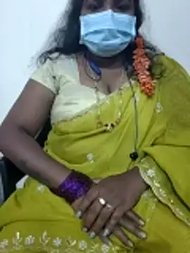 Silk Smitha 27 online show from 12-17-25, 09:26