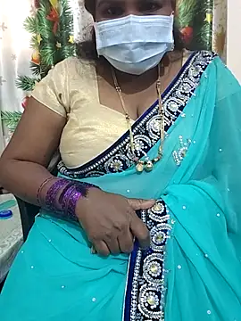 Silk Smitha 27 online show from 12-18-25, 08:20