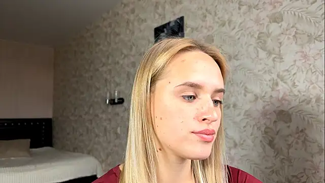 Snapshot of ElisabetLorney chatting on 09-24-25, 08:06 ElisabetLorney online show from 09-24-25, 08:06