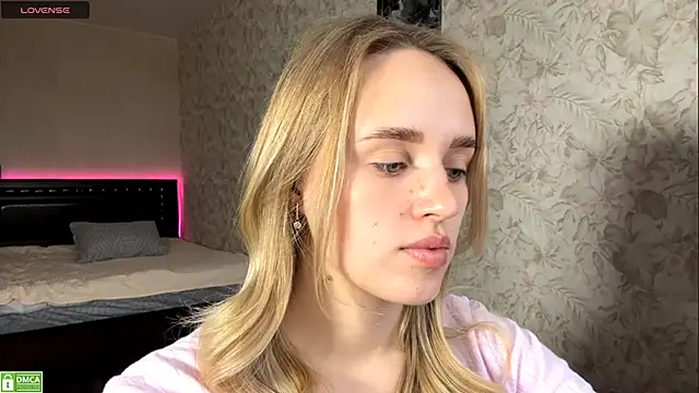 ElisabetLorney online show from 11-10-25, 08:13