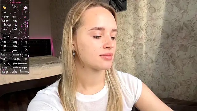 ElisabetLorney online show from 11-28-25, 08:17