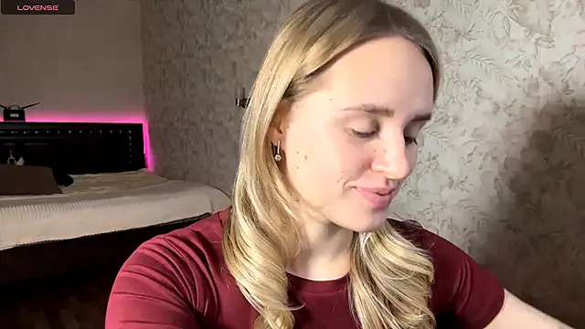 ElisabetLorney online show from 12-02-25, 08:08